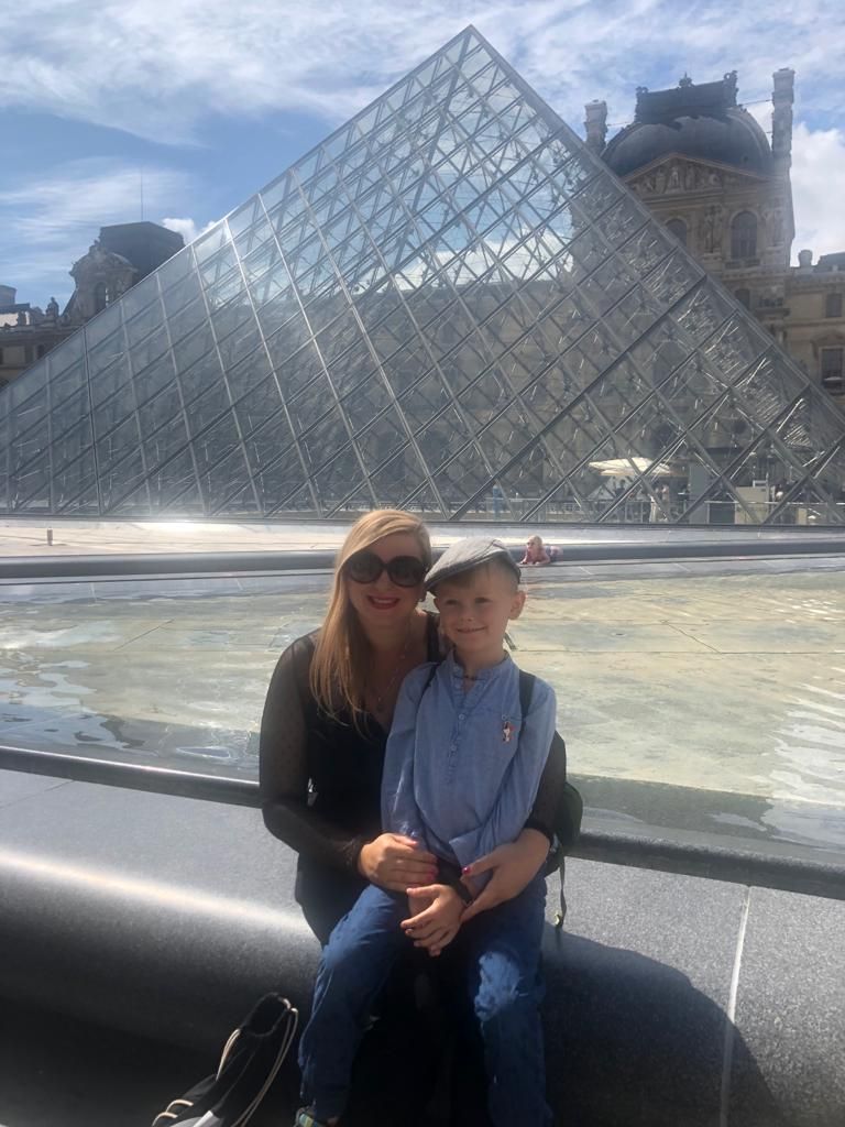 Paris: vor dem Louvre